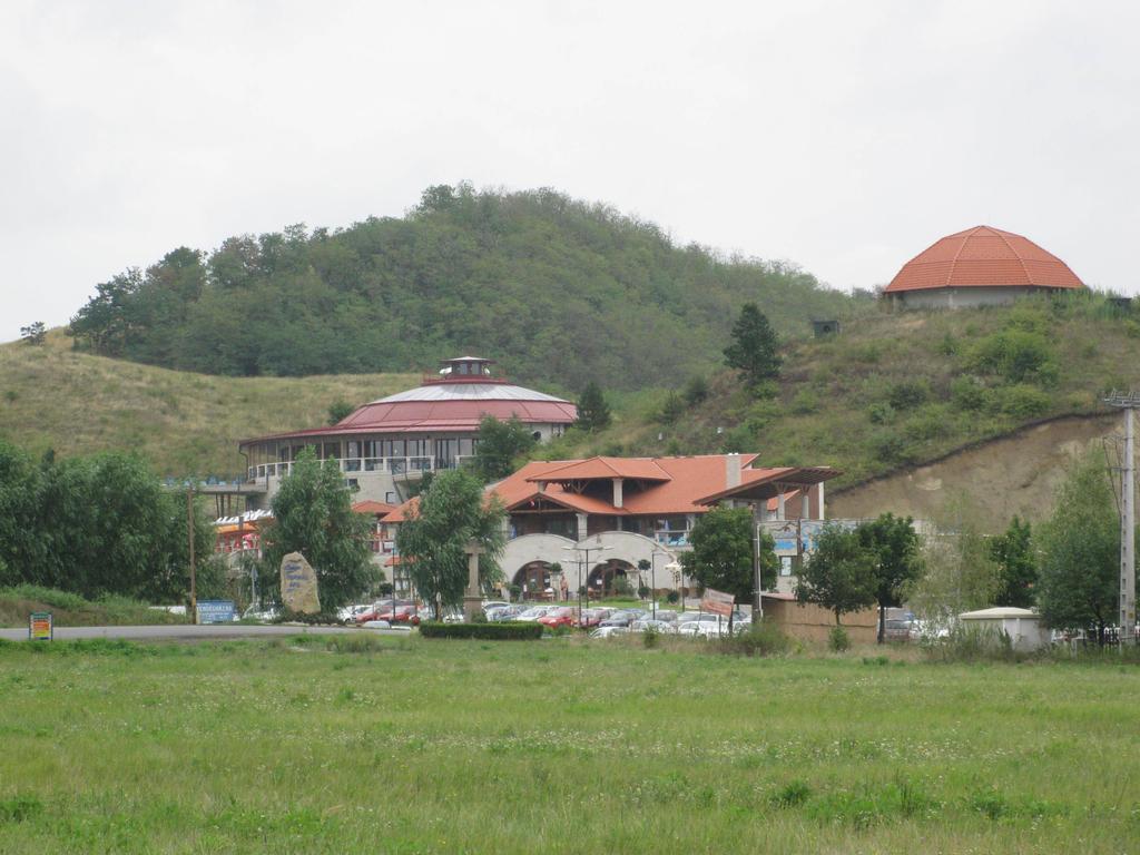 Hotel Vidor Vendeghaz Demjén Zewnętrze zdjęcie